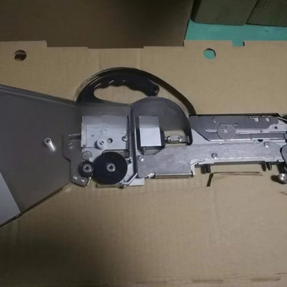 KW1-M1100-030 Yamaha CL 8x4mm Feeder for YV YS YG Series